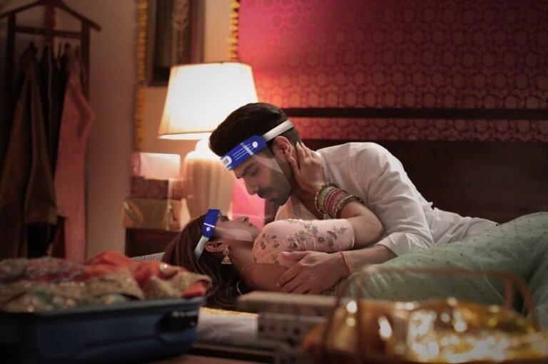 How will romance between the couple in Corona era,