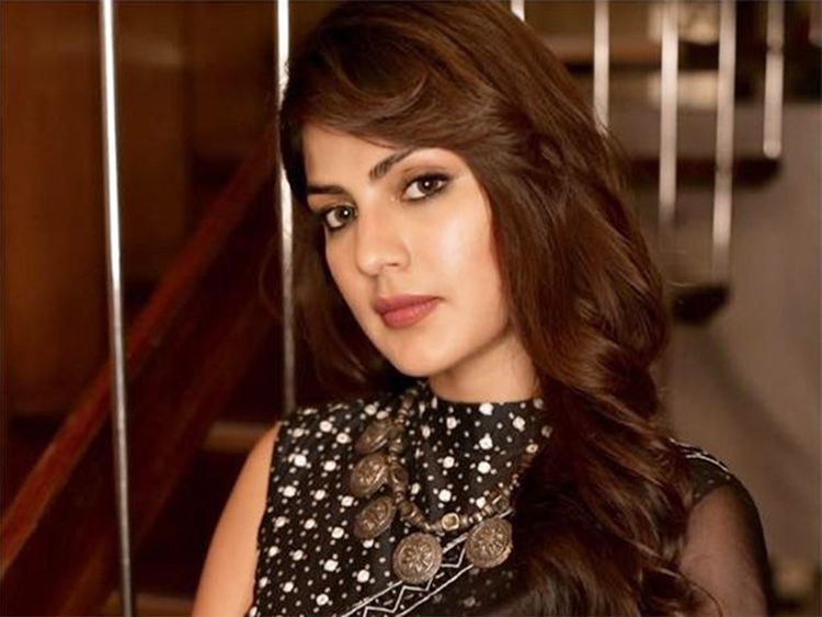 Rhea Chakraborty 16e415b82c6 large
