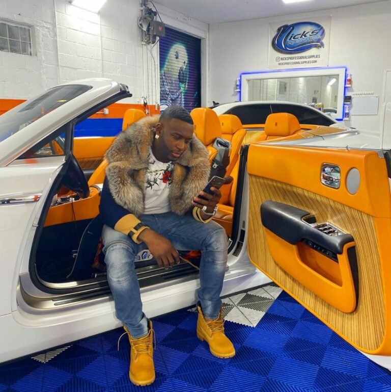 Meet Shaquille Hinkson - Uniondale entrepreneur turned his life around
