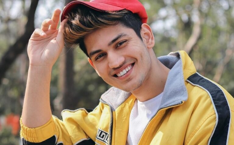 Punjabi Munda with Cutest Smile: Satvik Sankhyan