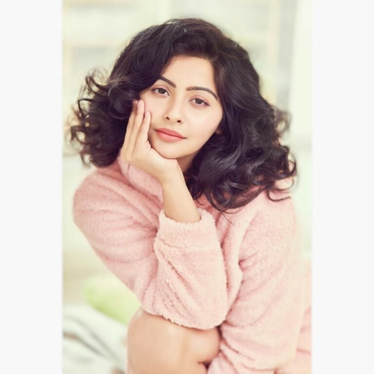 The fearless Cop in Maddam Sir: Yukti Kapoor