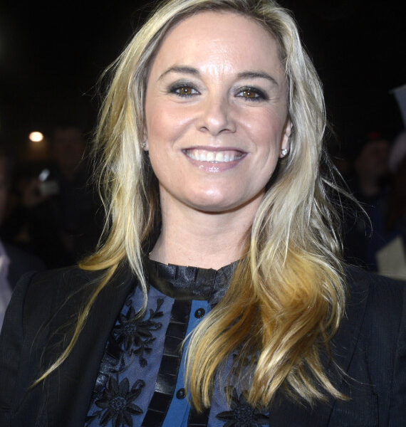 EastEnders Star Tamzin Maria Outhwaite - VANITY STARDOM