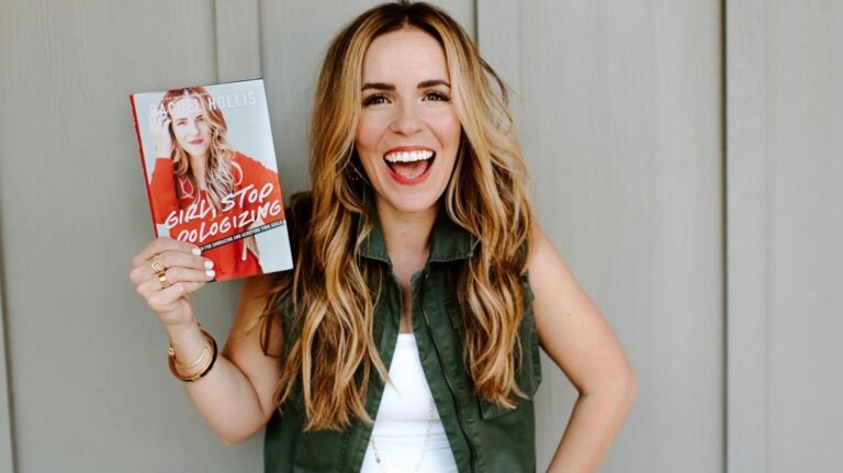 Lifestyle Influencer and Motivational Speaker, Rachel Hollis