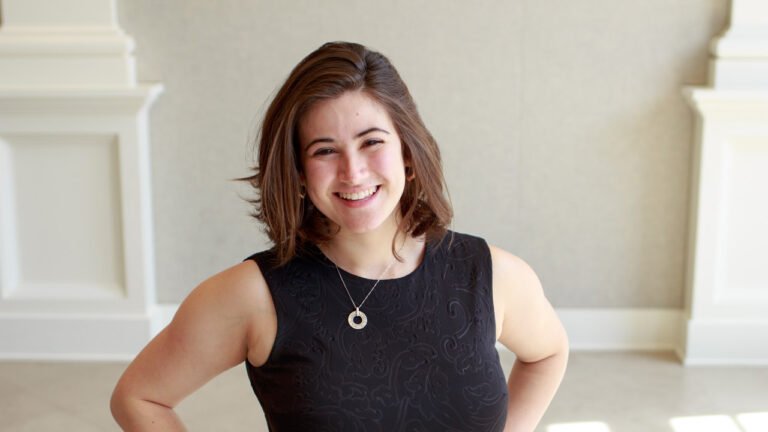 Danya Sherman - Founder of KnoNap
