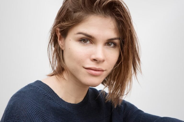 Emily Weiss, The Revolutionizing Founder of Glossier