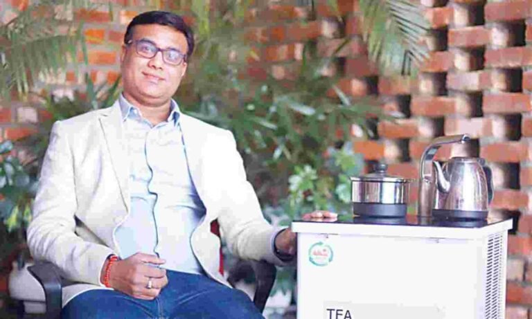 <strong>Providing clean water to everyone with Aryav AWG, Sanjay Kumar Garg</strong>