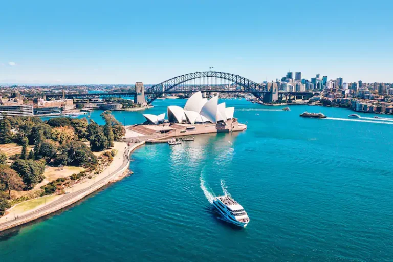 What Factors Affect the Cost of Blepharoplasty in Sydney?