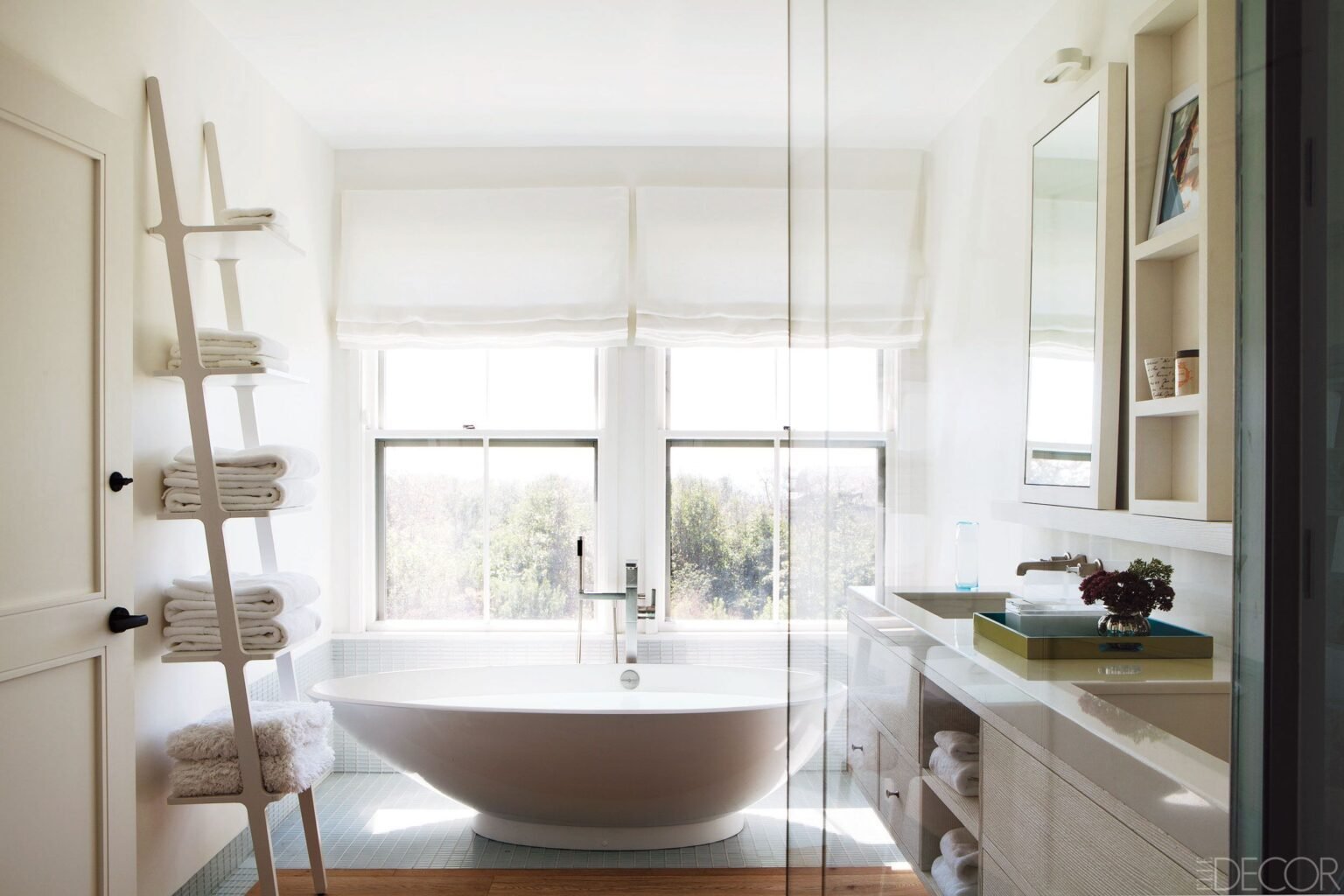 Exploring the Versatility of Stylish Bathroom Storage Solutions