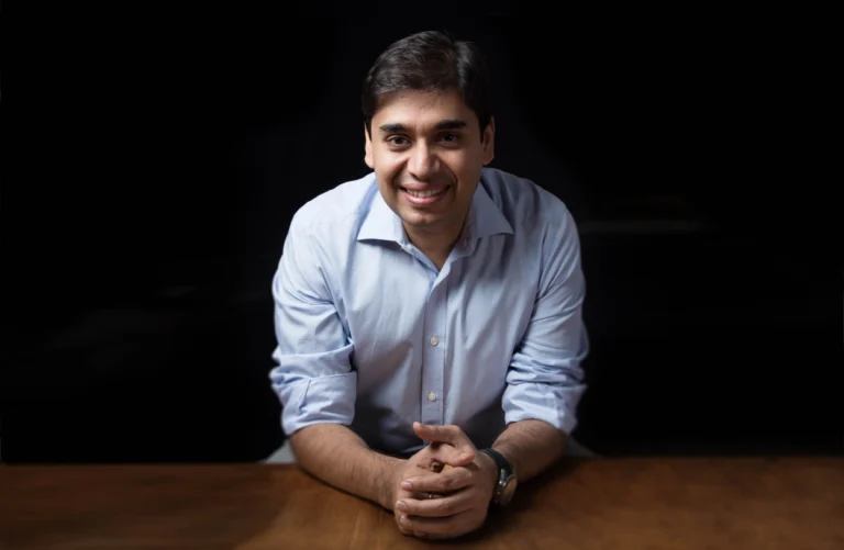 Naveen Tiwari: Pioneering Innovation and Transformation in the Tech Industry