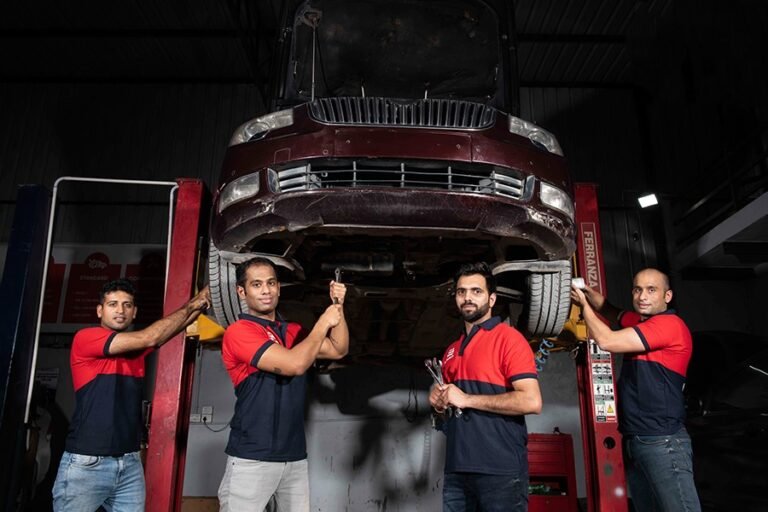 Innovative Thinkers: The Pioneers Behind GoMechanic's Disruption in Car Services