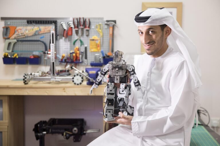 Mohammad Al Shamsi: The Young Emirati entrepreneur Revolutionizing Robotics in the UAE