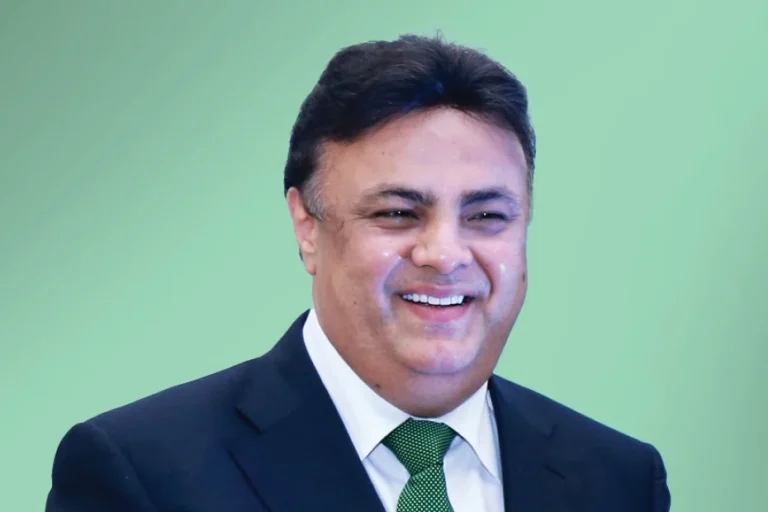 What Can We Learn from Sunil Vaswani’s Approach to Business?