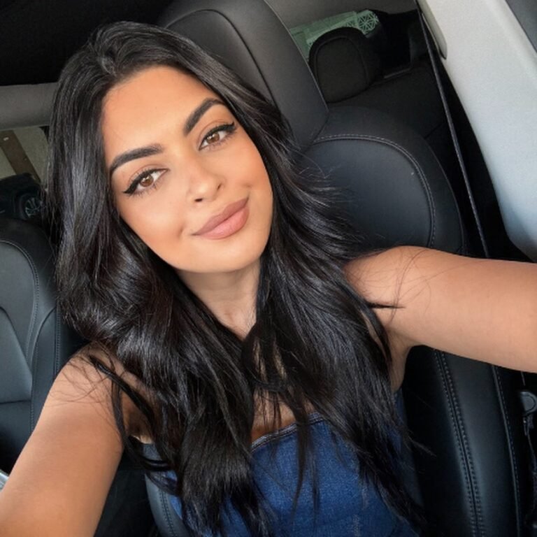 Arpita Kaur: Fashion, NFTs, and Her Journey as a Social Media Sensation