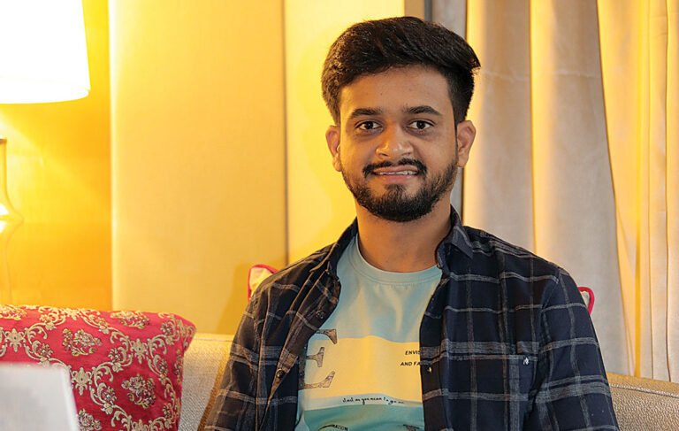 Nandu Patil Is Bringing Tech Reviews to Marathi Audiences